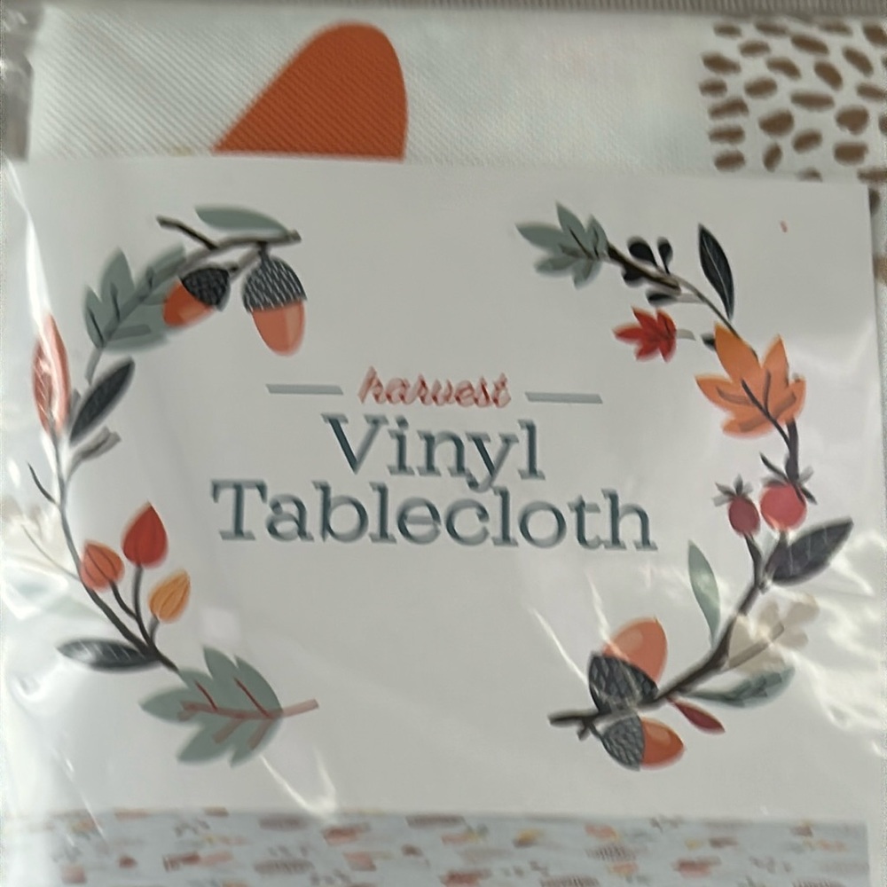Hedgehog and Mushroom Vinyl Tablecloth Set - Picture 3 of 5